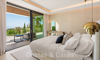 Nueva villa de diseño modernista en venta con vistas al campo de golf en un resort de golf, Marbella - Benahavis 55485 