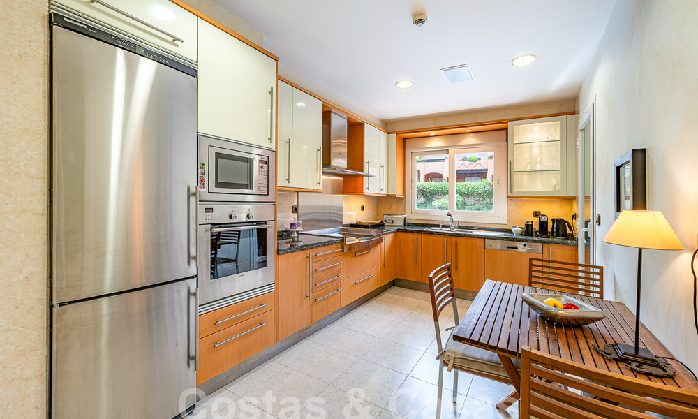 Apartamento de lujo listo para entrar a vivir en venta en el complejo superior Sierra Blanca en la Milla de Oro de Marbella 54966