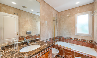 Apartamento de lujo listo para entrar a vivir en venta en el complejo superior Sierra Blanca en la Milla de Oro de Marbella 54968 
