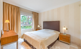 Apartamento de lujo listo para entrar a vivir en venta en el complejo superior Sierra Blanca en la Milla de Oro de Marbella 54970 