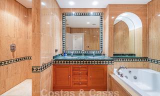 Apartamento de lujo listo para entrar a vivir en venta en el complejo superior Sierra Blanca en la Milla de Oro de Marbella 54971 