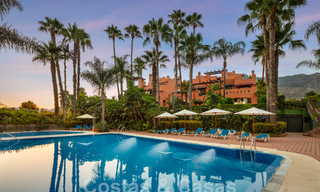 Encantadora casa adosada en venta a poca distancia de la playa, en la Milla de Oro de Marbella 58101 