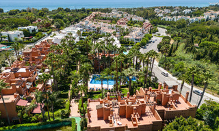 Encantadora casa adosada en venta a poca distancia de la playa, en la Milla de Oro de Marbella 58102 