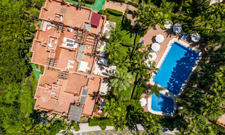 Encantadora casa adosada en venta a poca distancia de la playa, en la Milla de Oro de Marbella 58103 