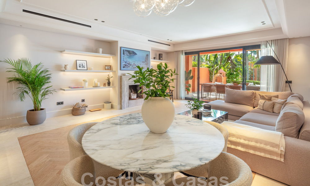 Encantadora casa adosada en venta a poca distancia de la playa, en la Milla de Oro de Marbella 58114