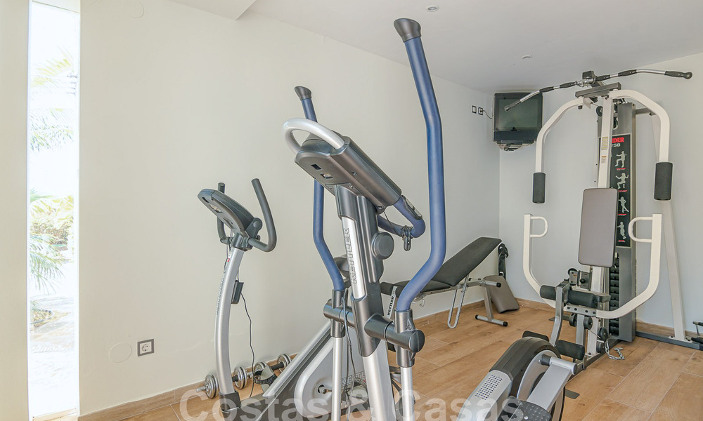 Espaciosa villa de lujo en venta con vistas panorámicas al mar en una gran parcela en Mijas, Costa del Sol 55607