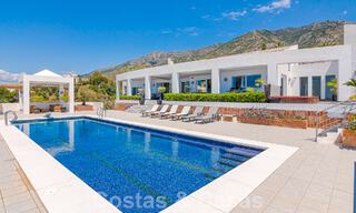 Espaciosa villa de lujo en venta con vistas panorámicas al mar en una gran parcela en Mijas, Costa del Sol 55611 