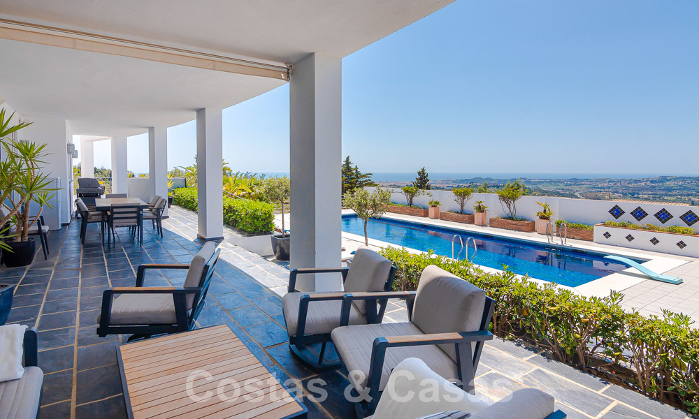 Espaciosa villa de lujo en venta con vistas panorámicas al mar en una gran parcela en Mijas, Costa del Sol 55613