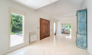 Villa mediterránea de lujo de una sola planta en venta en una zona residencial aislada en la Milla de Oro de Marbella 55736 