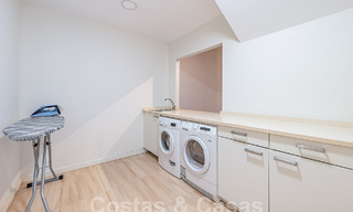 Villa mediterránea de lujo de una sola planta en venta en una zona residencial aislada en la Milla de Oro de Marbella 55739 