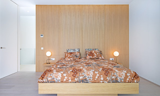 Villa de lujo ultramoderna en venta en primera línea de golf en el prestigioso Marbella Club Golf Resort en Benahavis 56124 