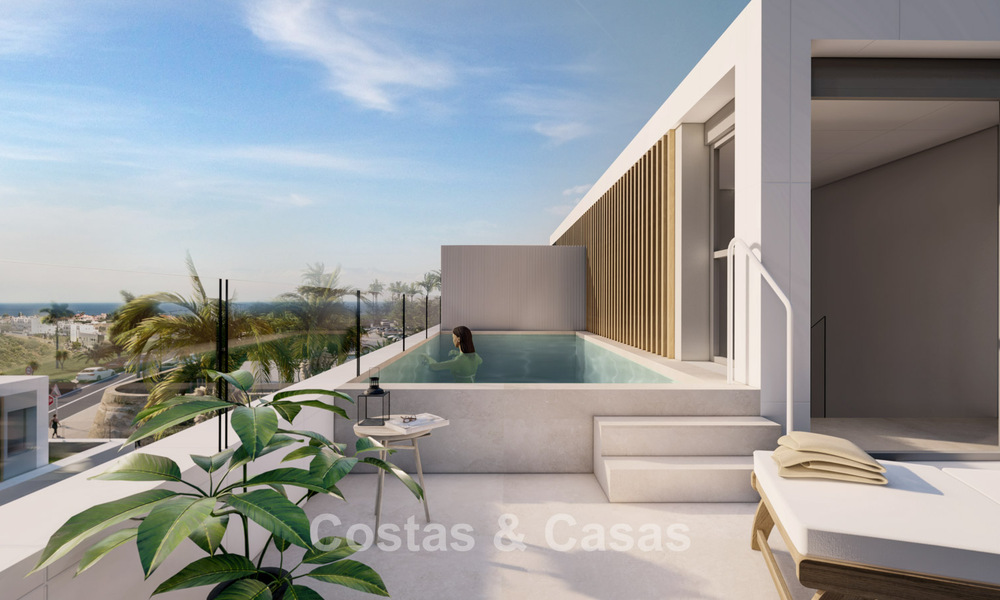 Nueva promoción de 10 casas boutique en venta con impresionantes vistas al golf y al mar y piscina privada al oeste del centro de Estepona 56284