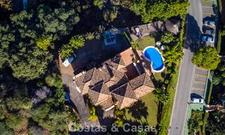 Prestigiosa villa de lujo en venta de estilo clásico español con vistas al mar en La Quinta en Marbella - Benahavis 56525 