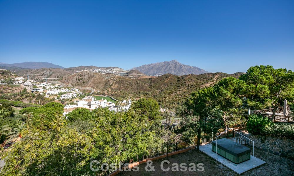 Prestigiosa villa de lujo en venta de estilo clásico español con vistas al mar en La Quinta en Marbella - Benahavis 56542