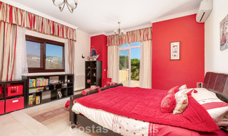 Prestigiosa villa de lujo en venta de estilo clásico español con vistas al mar en La Quinta en Marbella - Benahavis 56543 