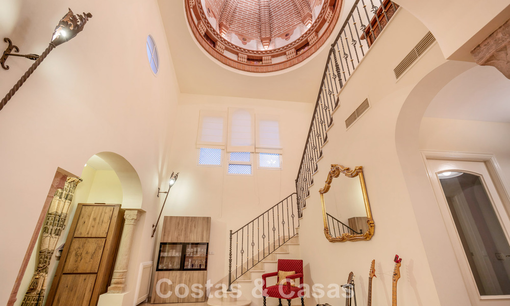 Prestigiosa villa de lujo en venta de estilo clásico español con vistas al mar en La Quinta en Marbella - Benahavis 56565