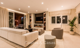 Prestigioso apartamento con jardín en venta en un complejo en primera línea de playa en la Nueva Milla de Oro entre Marbella y Estepona centro 56615 