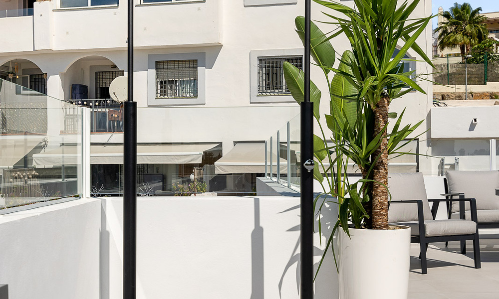 Moderno ático reformado en venta en el valle del golf de Nueva Andalucia, Marbella 56705