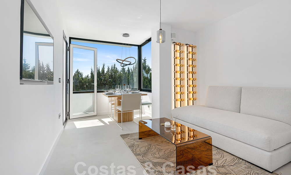Moderno ático reformado en venta en el valle del golf de Nueva Andalucia, Marbella 56711