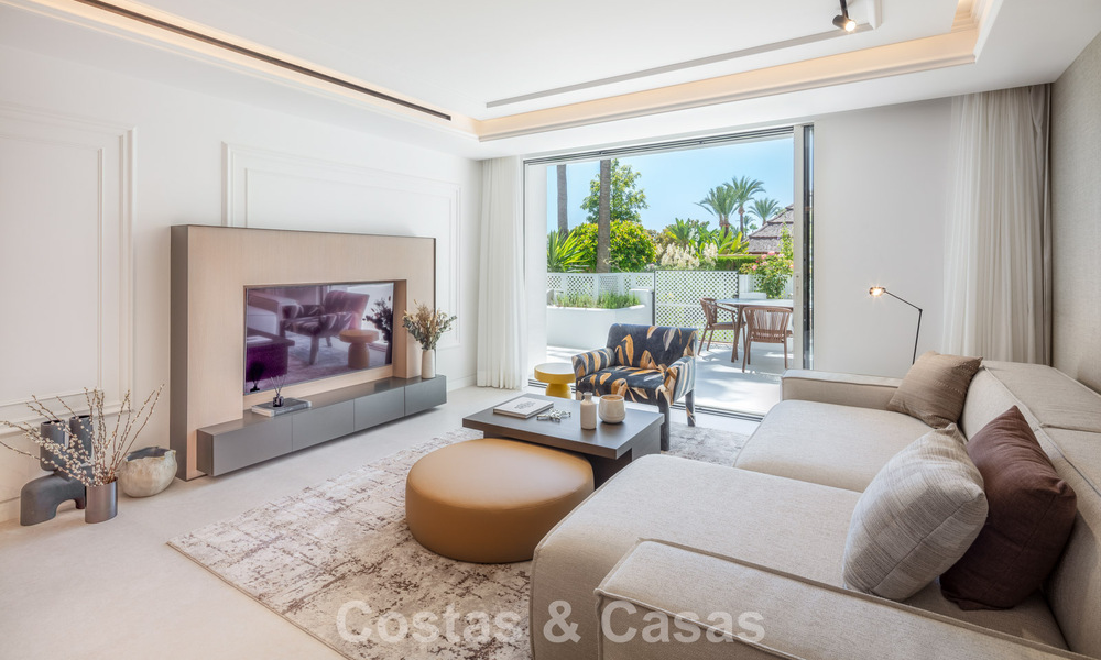 Sofisticado apartamento de lujo en venta en el exclusivo Puente Romano en la Milla de Oro, Marbella 56158