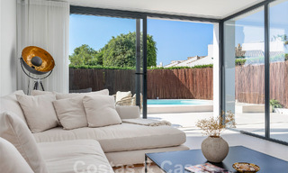 Impresionante casa de lujo en venta con piscina privada, a poca distancia de la playa y del centro de San Pedro, Marbella 56768 