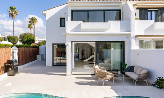 Impresionante casa de lujo en venta con piscina privada, a poca distancia de la playa y del centro de San Pedro, Marbella 56770 