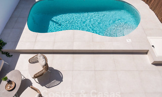 Impresionante casa de lujo en venta con piscina privada, a poca distancia de la playa y del centro de San Pedro, Marbella 56803 