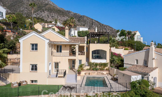 Villa de lujo en venta con vistas panorámicas al mar en una urbanización cerrada en las colinas de Marbella 57332 