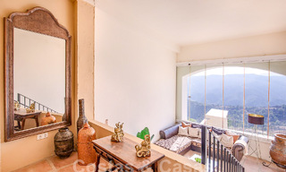 Villa de lujo en venta con vistas panorámicas al mar en una urbanización cerrada en las colinas de Marbella 57334 