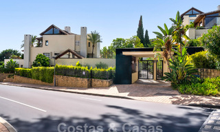 Lujoso y moderno apartamento mediterráneo en venta cerca de Sierra Blanca en la Milla de Oro de Marbella 57383 