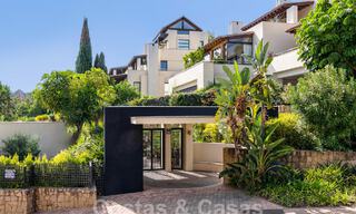 Lujoso y moderno apartamento mediterráneo en venta cerca de Sierra Blanca en la Milla de Oro de Marbella 57384 