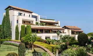 Lujoso y moderno apartamento mediterráneo en venta cerca de Sierra Blanca en la Milla de Oro de Marbella 57386 