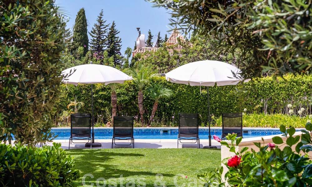 Lujoso y moderno apartamento mediterráneo en venta cerca de Sierra Blanca en la Milla de Oro de Marbella 57387