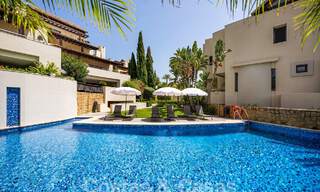 Lujoso y moderno apartamento mediterráneo en venta cerca de Sierra Blanca en la Milla de Oro de Marbella 57390 