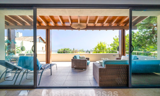 Lujoso y moderno apartamento mediterráneo en venta cerca de Sierra Blanca en la Milla de Oro de Marbella 57402 