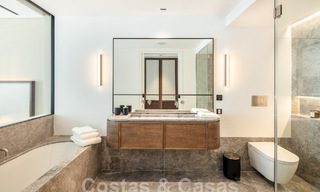 Excepcional apartamento en venta con vistas al mar en Marina Puente Romano en Marbella 57256 