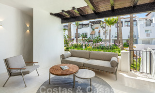 Excepcional apartamento en venta con vistas al mar en Marina Puente Romano en Marbella 57264 
