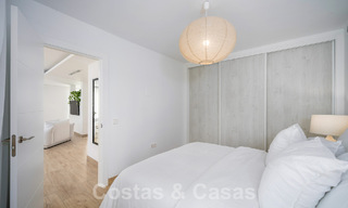 Atractiva villa de lujo de estilo ibicenco en venta cerca de todos los servicios en Nueva Andalucia, Marbella 56929 