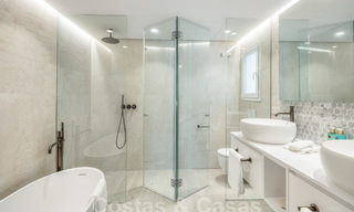 Boutique planta baja en venta en Puente Romano en la Milla de Oro de Marbella 58078 