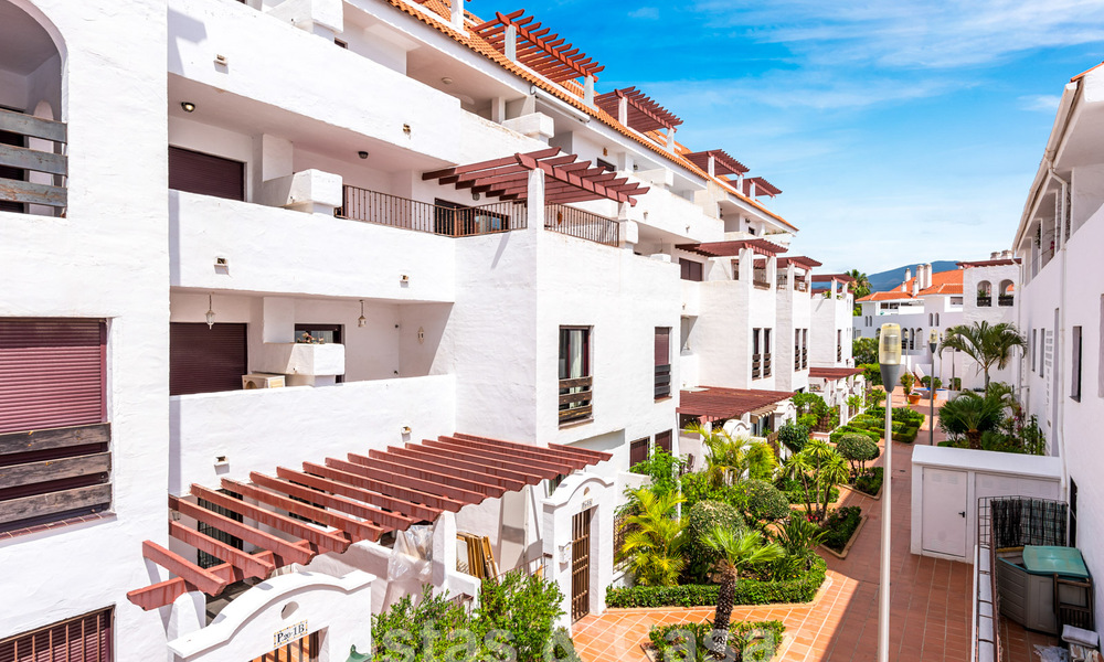 Moderno ático reformado en venta a poca distancia de todos los servicios y Puerto Banús en Nueva Andalucía, Marbella 57423