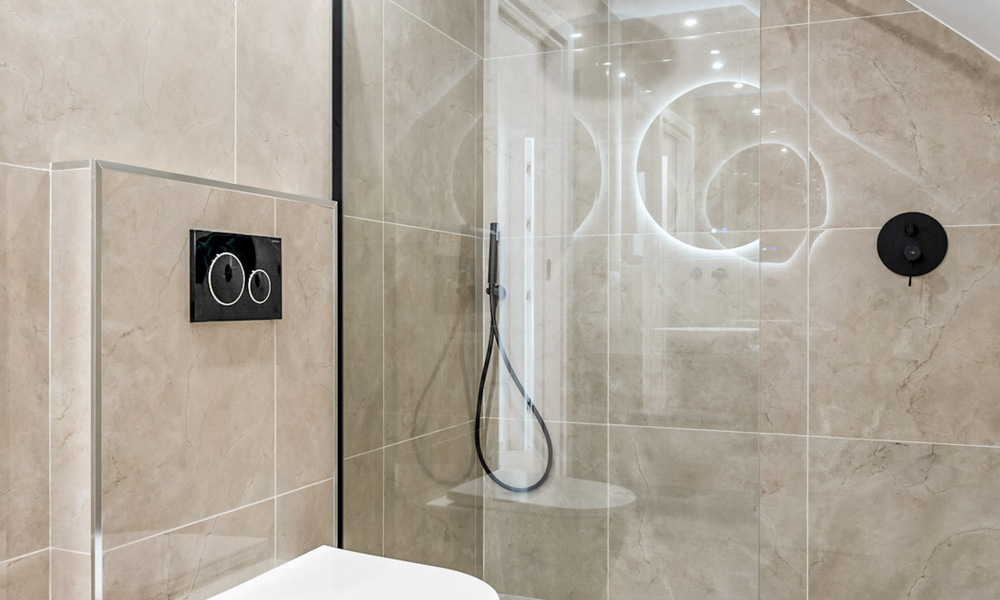 Moderno ático reformado en venta a poca distancia de todos los servicios y Puerto Banús en Nueva Andalucía, Marbella 57427