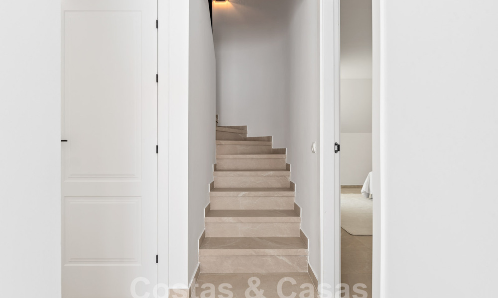 Moderno ático reformado en venta a poca distancia de todos los servicios y Puerto Banús en Nueva Andalucía, Marbella 57432