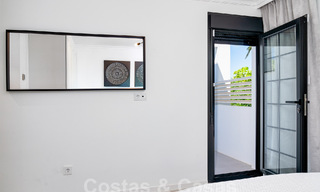 Villa mediterránea de lujo en venta en el corazón del valle del golf de Nueva Andalucía en Marbella 57571 