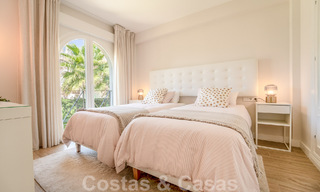 Fantástico apartamento en venta en primera línea de playa con vistas frontales al mar a pocos minutos del centro de Estepona 57074 