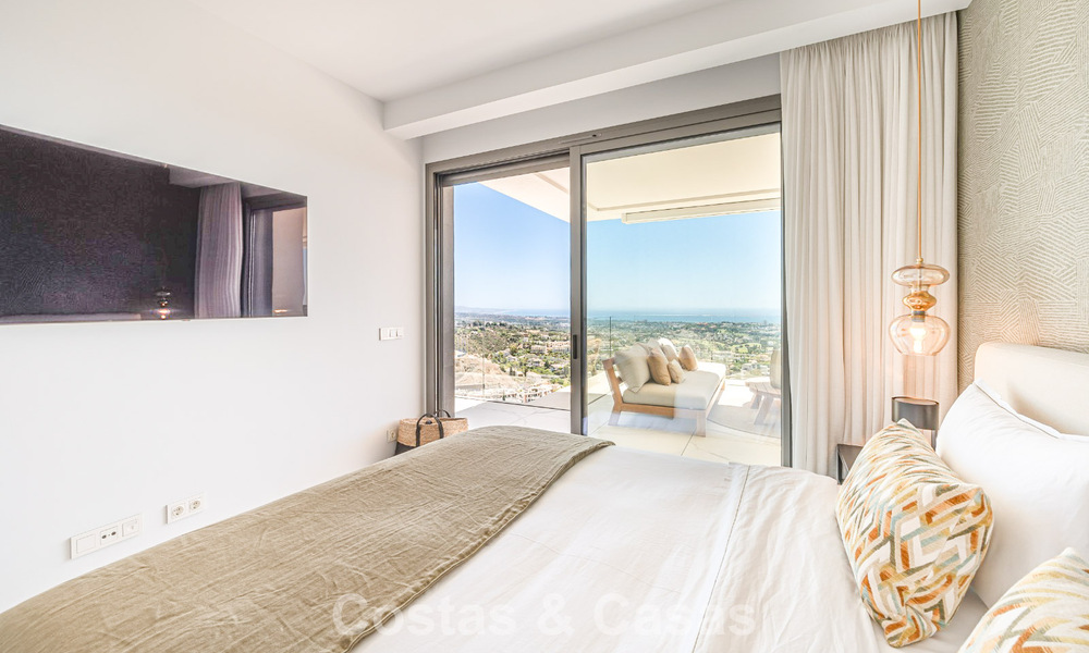 Sofisticado apartamento en venta con fenomenales vistas, en un exclusivo complejo en Marbella - Benahavis 58190
