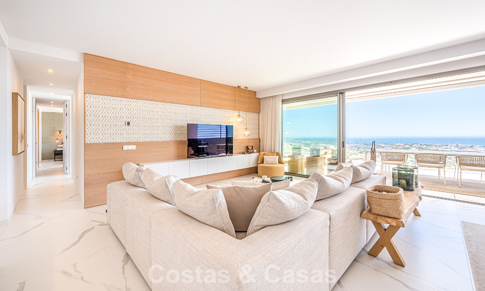 Sofisticado apartamento en venta con fenomenales vistas, en un exclusivo complejo en Marbella - Benahavis 58205