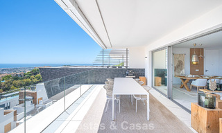 Sofisticado apartamento en venta con fenomenales vistas, en un exclusivo complejo en Marbella - Benahavis 58213 