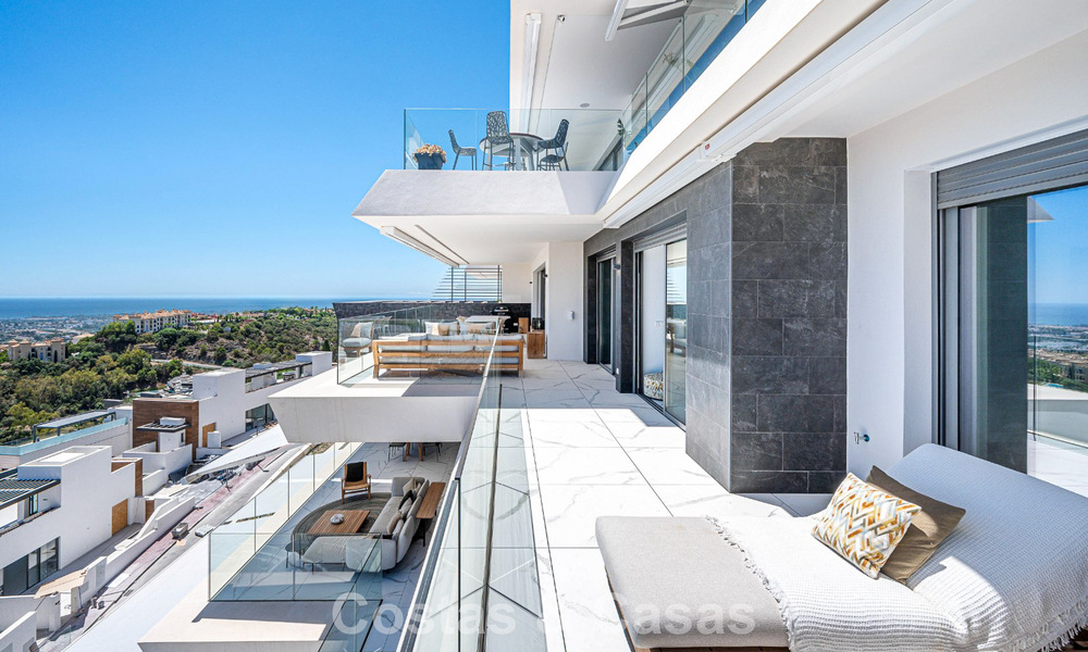 Sofisticado apartamento en venta con fenomenales vistas, en un exclusivo complejo en Marbella - Benahavis 58218