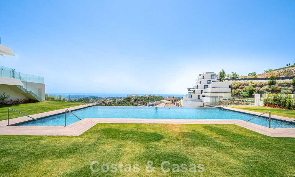 Sofisticado apartamento en venta con fenomenales vistas, en un exclusivo complejo en Marbella - Benahavis 58226