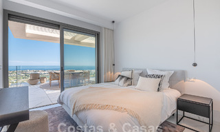 Moderno ático en venta con piscina privada y vistas panorámicas al mar en las colinas de Marbella - Benahavis 58483 